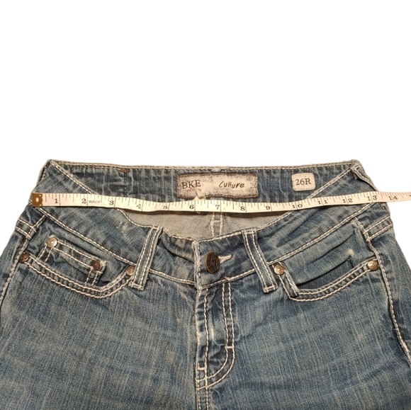 BKE Denim Culture Jeans, Straight, Size 26 Regular, Embellished Back Pockets - Picture 7 of 13